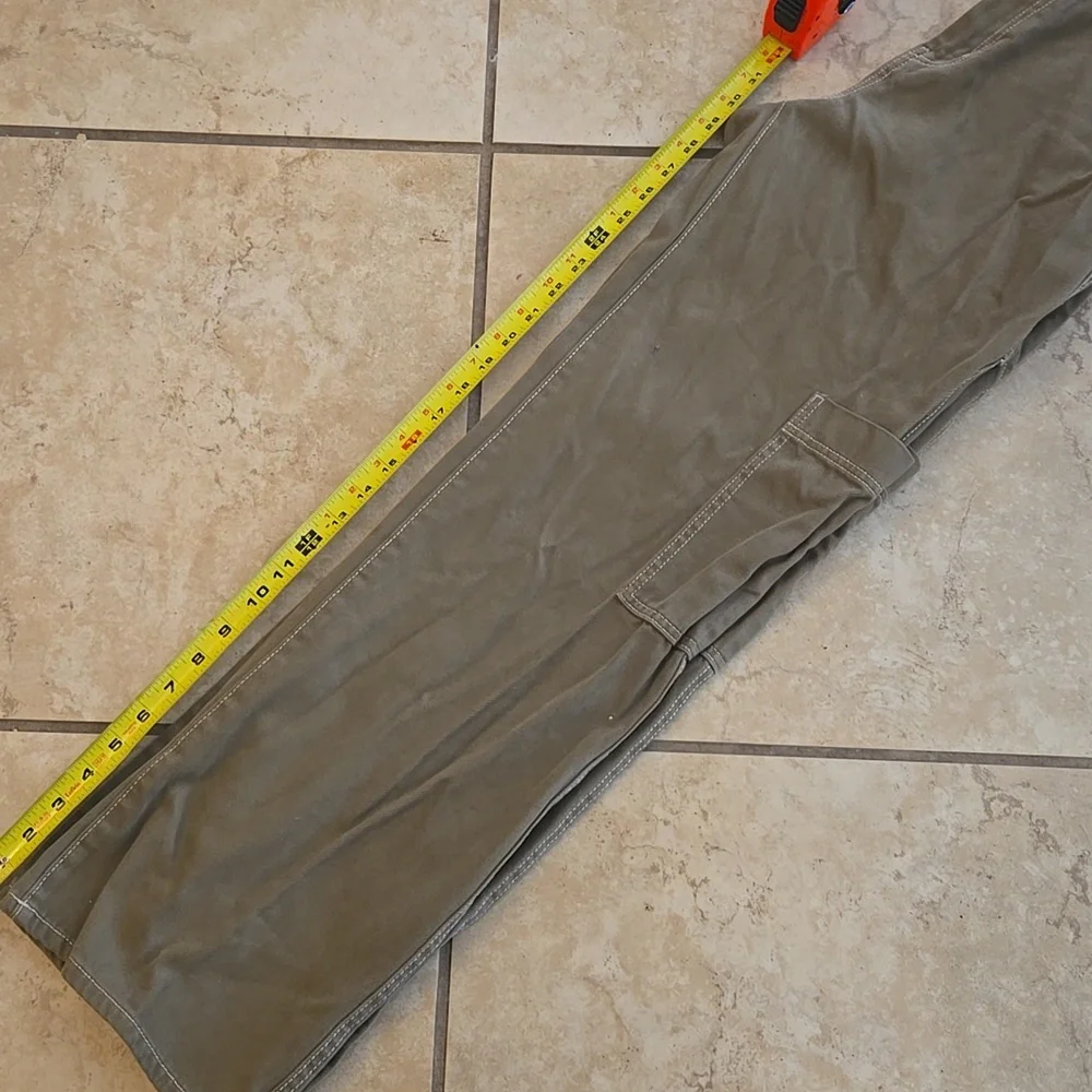 H&M Women's Khaki Cargo Pants